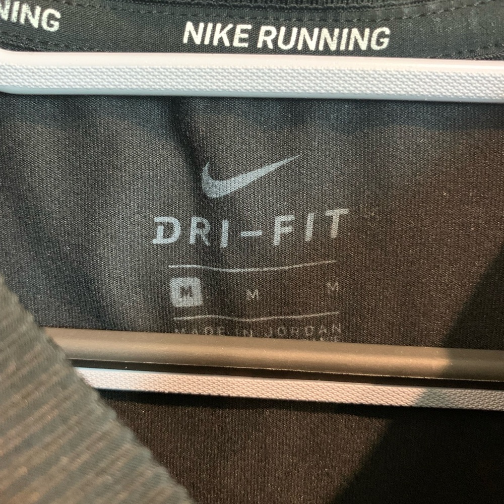 3 Nike Running Long Sleeve Shirts - Picture 10 of 10